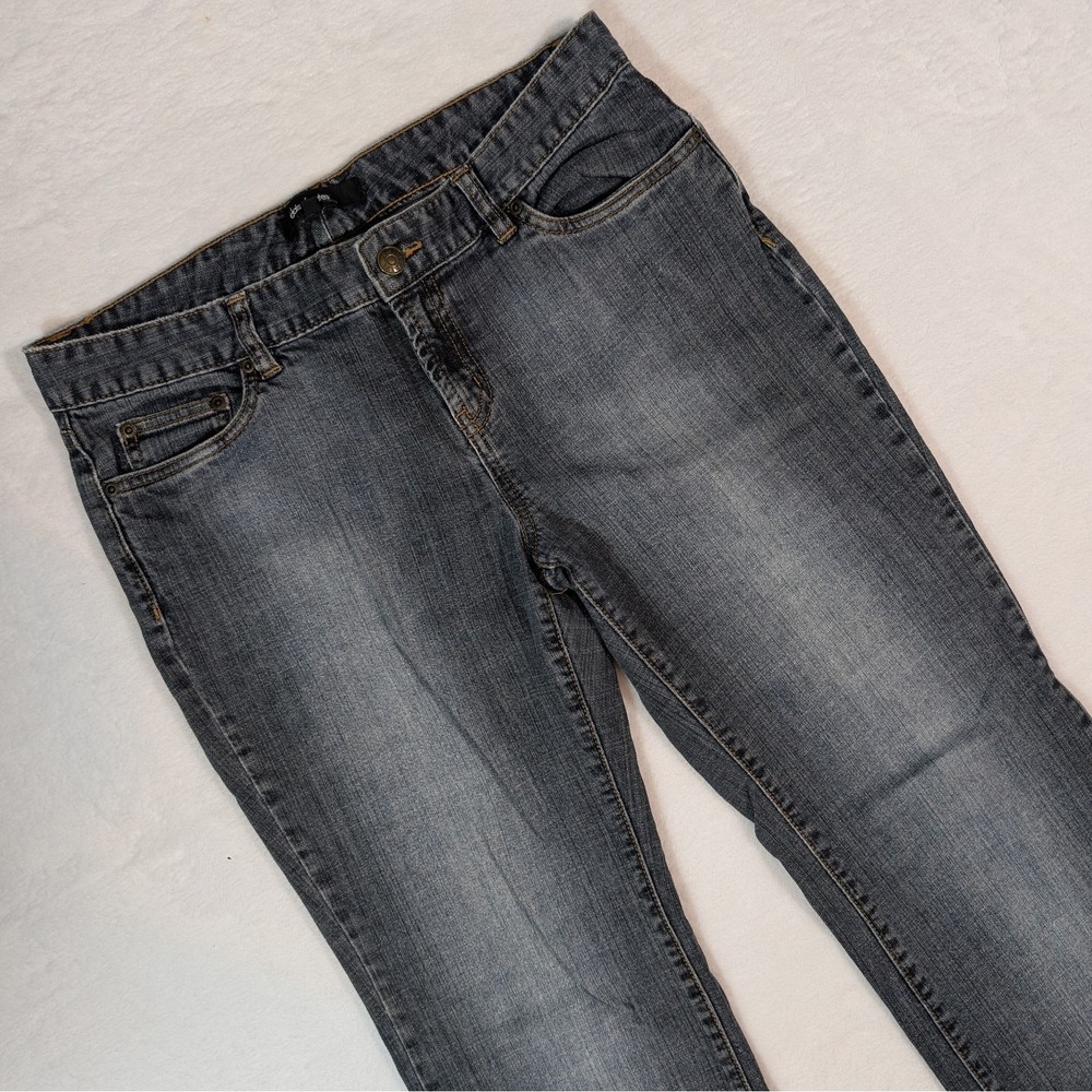 y2K Daisy Fuentes Size 8 Denim Blue Jeans bootcut Medium Wash Stretch Jeans 90s